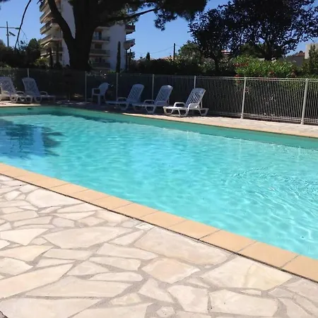 Appart Vue Mer Panoramique Les Jardins D'ulysse Antibes